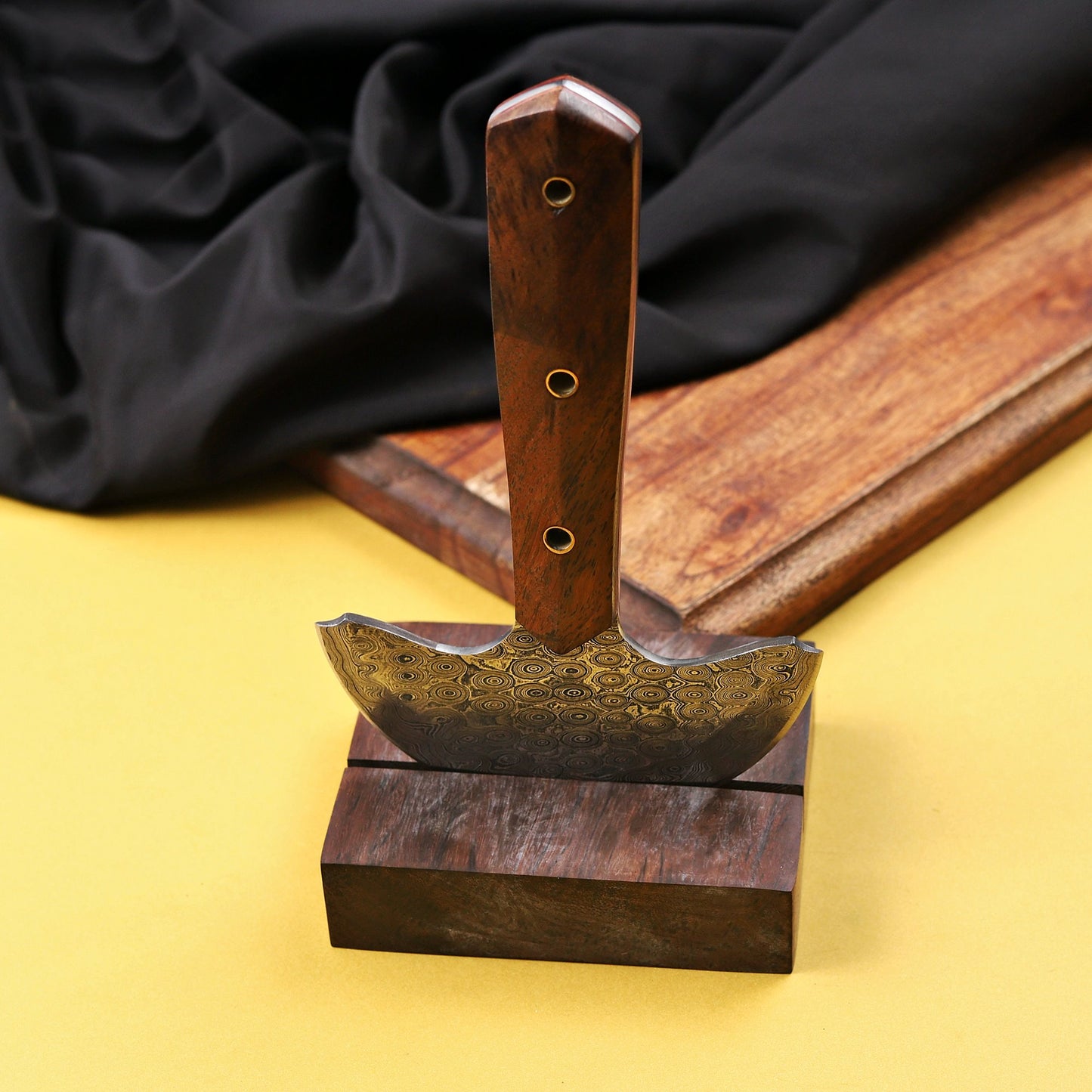 Banff Crescent Edge – Damascus Steel Ulu Knife